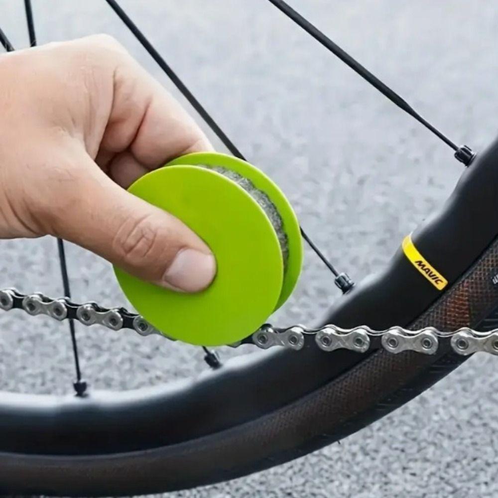 Portable Bicycle Chain Lubricator Lubricant Bicycle Maintenance Tool Bike Chain Oiler  Chain Care