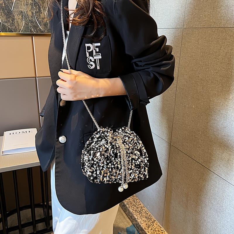 Versatile And Trendy Sequin Bucket Bag With A Touch Of Sophistication, Featuring A Versatile Chain Strap For Shoulder Or Crossbody Wear.