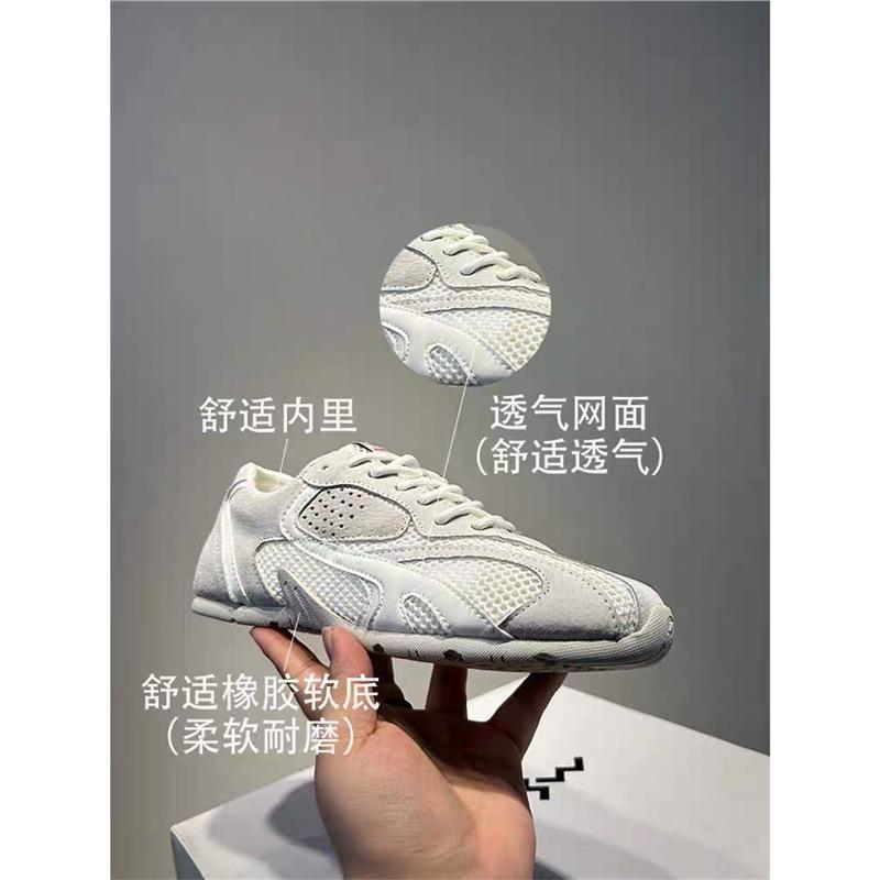 Shoes new soft-soled breathable sports and leisure shoes summer mesh low-top tide bc