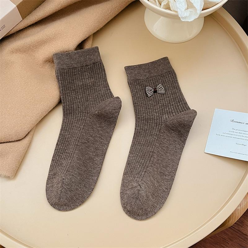 Autumn and Winter Socks, Cartoon-embroidered Pure Cotton Mid-calf Socks, Versatile School-style Women's Socks