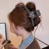 High-End Retro Plaid Heart Claw Clip for Thick Hair - Women's 2025 Hair Accessory