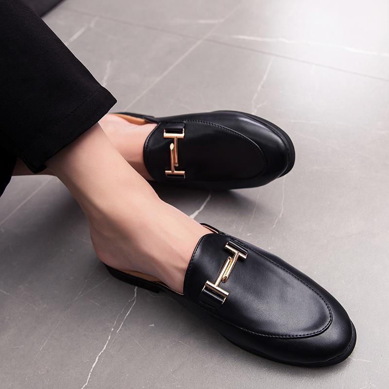 New Shoes for Men Leather Slipper Summer Fashion Simple Slides Man Leather Casual Shoes