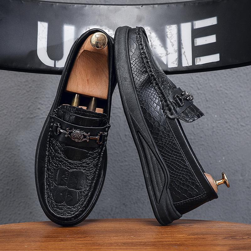 Casual men's one-pedal soft-soled handmade casual leather shoes inner height increase versatile British leather shoes men's work men's shoes