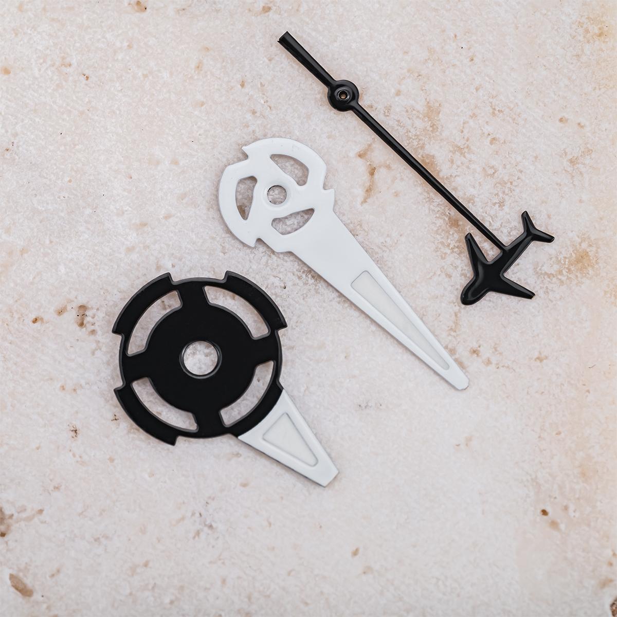 

NH35 Black Watch Hands Airplane Shape Second Hand Green Luminous Three Pointer Watch Accessories for NH35/ NH36 Movement