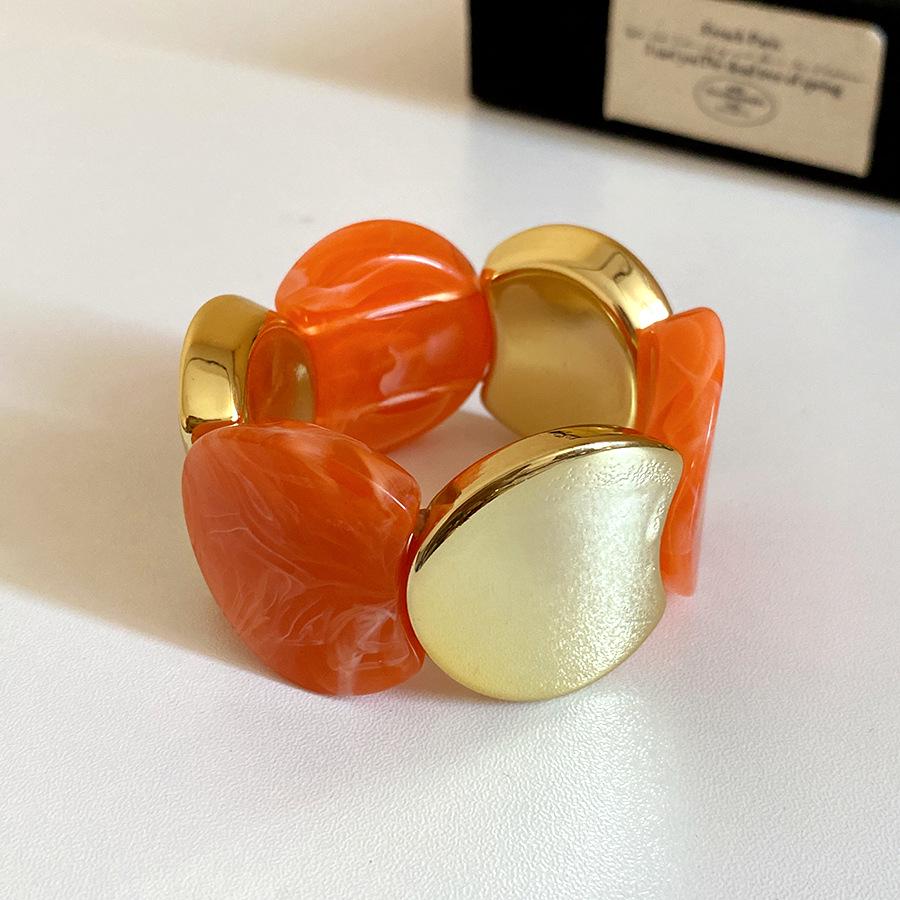 Elegant Acrylic Round Elastic Bracelet 2026 - European & American Style, Exaggerated Luxe Commute Jewelry, High-End Feel.
