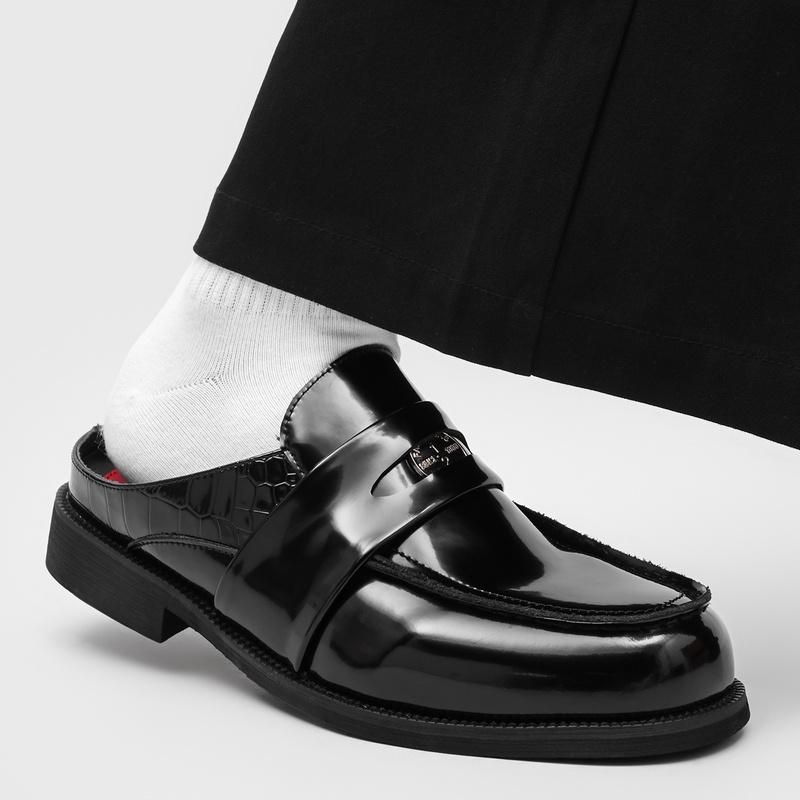 Big Size 46 Slides Sandals Slip-On Mules Half Drag Slippers For Man Patent Leather Flat Sneakers Backless Loafers Casual Shoes