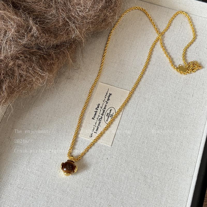 Maillard Vintage Oval Tiger Eye Long Necklace: Niche Light Luxury Sweater Chain for Women
