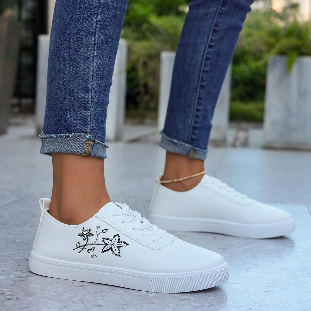 Spring and Autumn New Round Head Comfortable Casual Sports Shoes Fashion Light-mouth Lace-Unslip Anti-Shearing Vulcanized Shoes