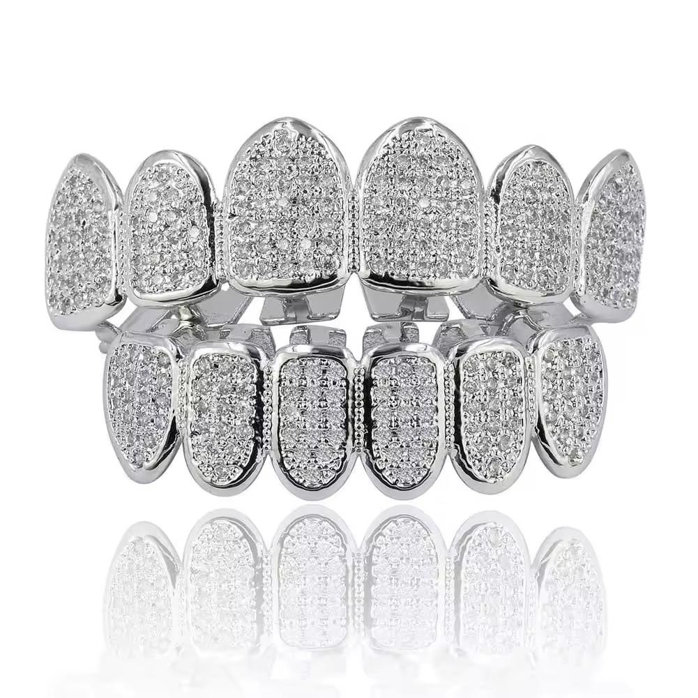 G-017-1 Hot Selling Micro Braces Fangs Gold Plated Vampire Teeth Grillz Factory Direct Sale for Anniversary