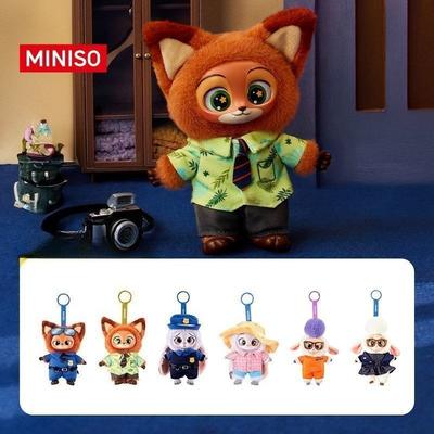 MINISO Auténtica Serie Zootopia Figura de PVC Caja Sorpresa Ciega Muñeco Colgante Decorativo Lindo Regalo Cajas Ciega Hello Kitty