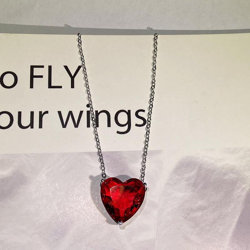 925 Sterling Copper Choker Simple Heart Gemstone Emerald Diamond Ruby Aquamarine White Gold Necklace Women Jewelry Party Gift