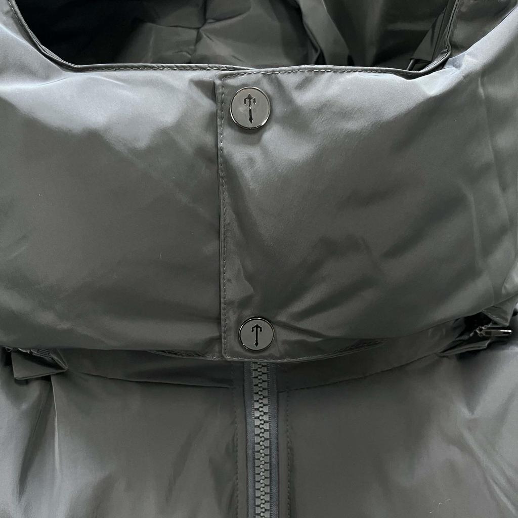 Trendy Brand Trapstar Grey Jacket with Small Logo, Thickened Cotton, Detachable Hood, Retro Couple Style