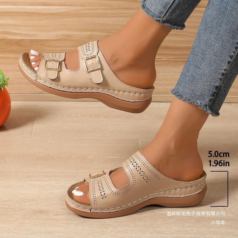 New large-size women's shoes engraved belt buckle platform slippers women's slope heel light outer wear cool slippers