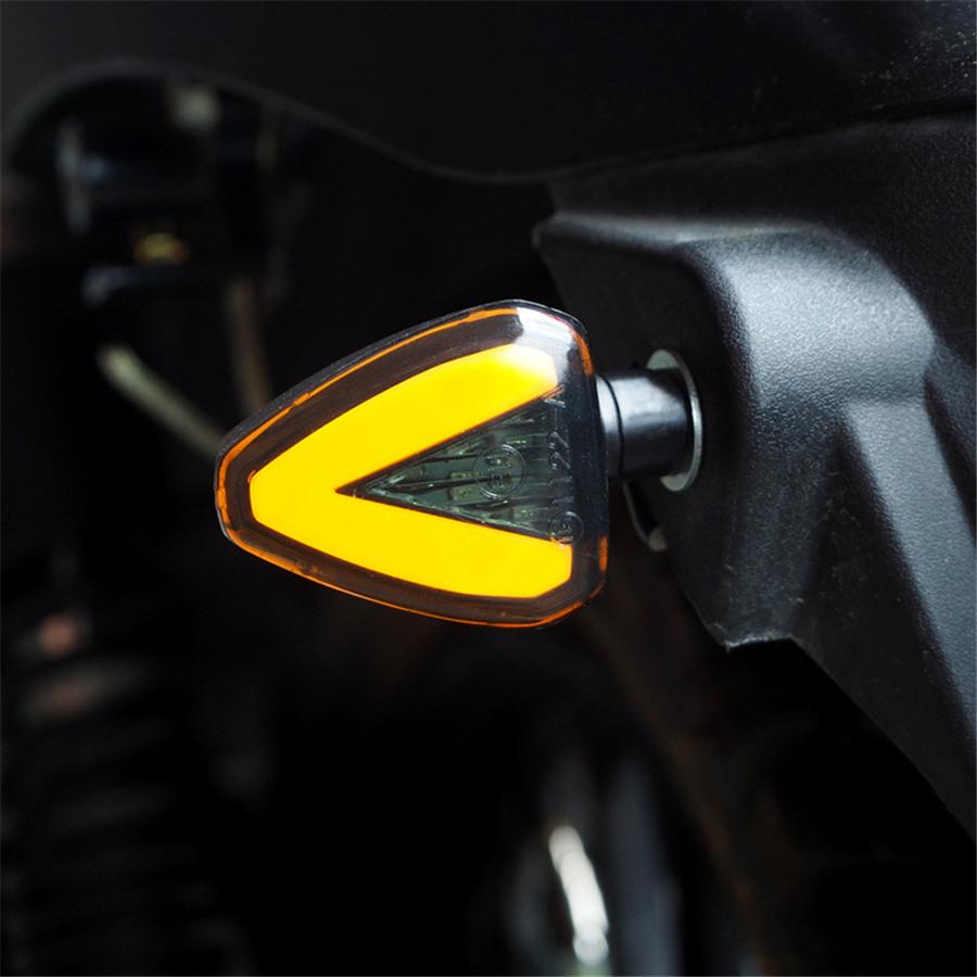 2x 12V Scooter Moped Motorcycle LED Turn Signal Light Indicator W/ Red Stop Lamp