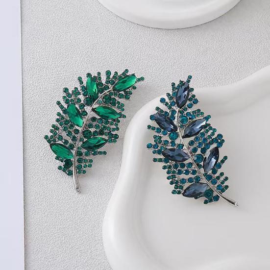 Brooch Pin Imitation Crystal Inlaid Leaf Design Pin-Type Collar Fixer Embellishment Shirts Cardigans Coats Suits Badge