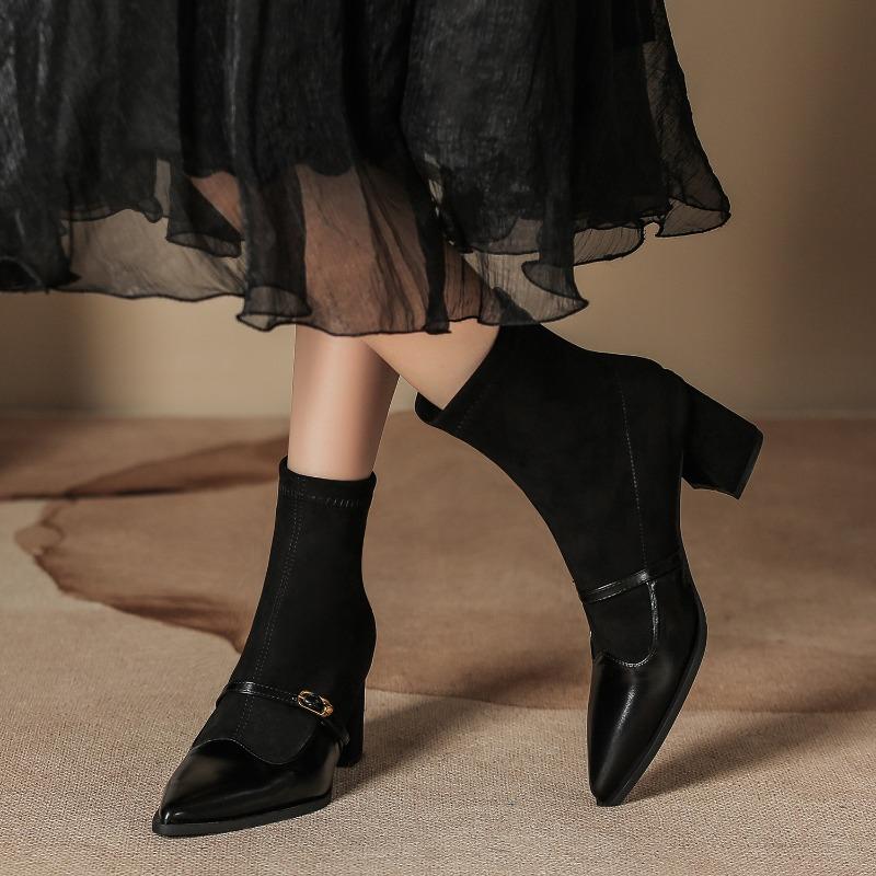 Fashion Women's Riding Boots Autumn Winter Fashion Pointed-toe Design Short Boots Zippers  Back Slim Low-heeled Nude Boots Bottes Femmes