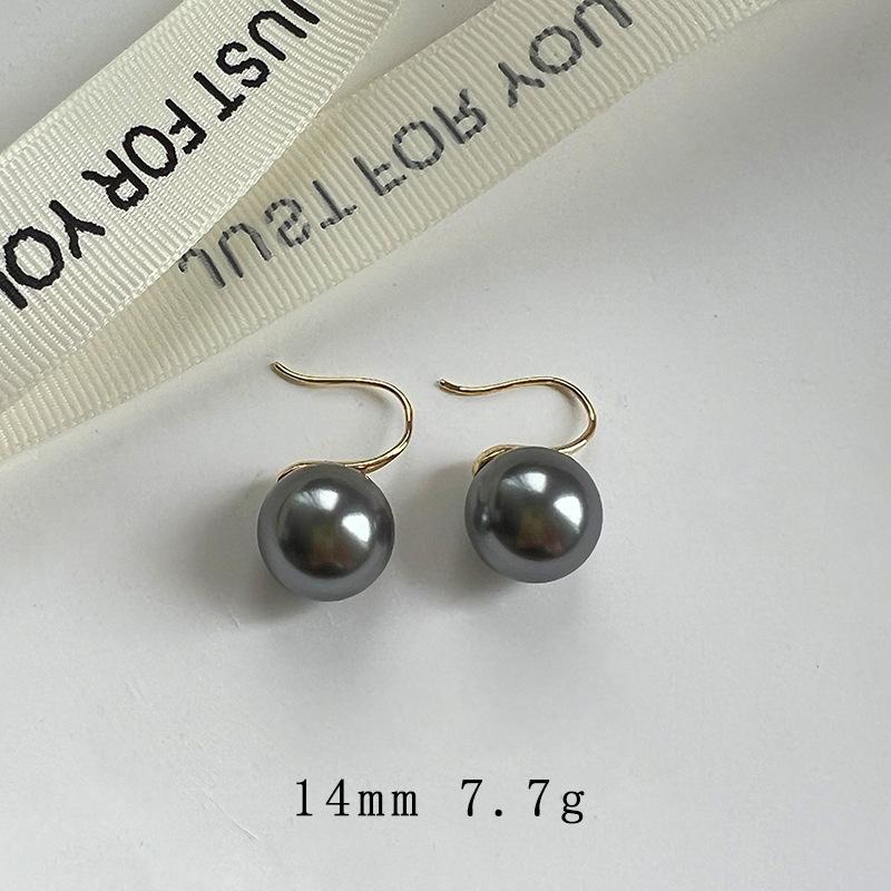 Pearl earrings women's niche unique earrings new earrings fashion commuter ear hooks high-end temperament earrings
