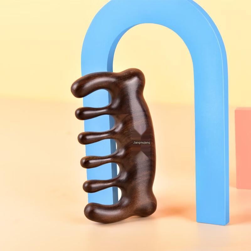 Tan Mujiang Cute Bear Bojin Wooden Massage Comb