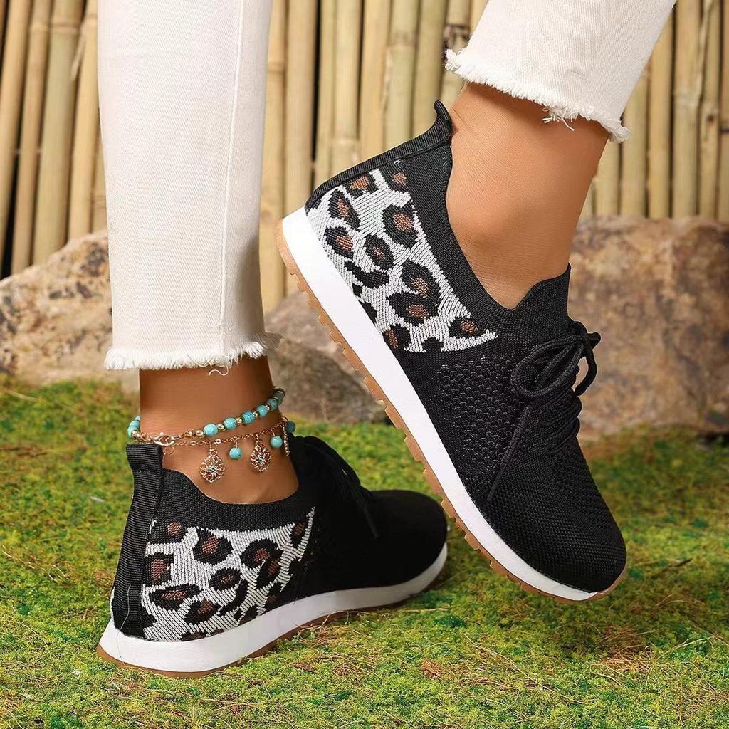 Women's Plus Size Breathable Sports Shoes Flyknit Mesh Casual Single Shoe Solid Color Front Lace Up Slope Heel Sneaker 35-43