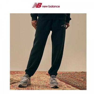 New Balance Heritage Sweatpants Nbmld4a013 19