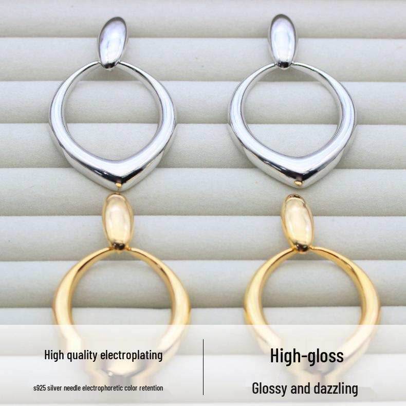 European & American Statement Teardrop Earrings, Versatile Simple Fashion with Large Smooth Surface