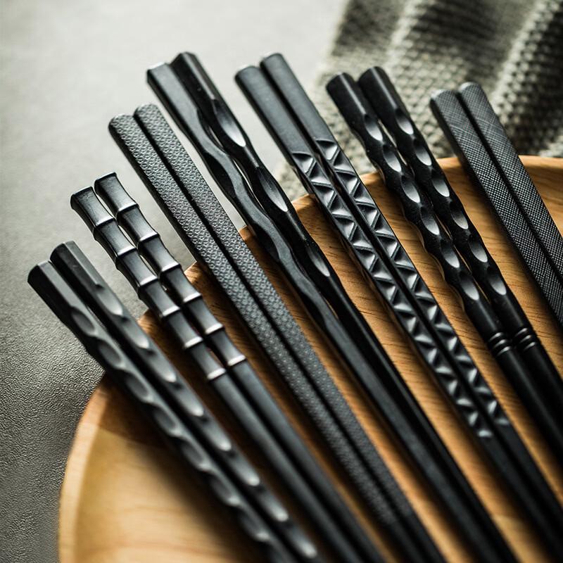 Alishan Japanese Style Alloy Chopsticks