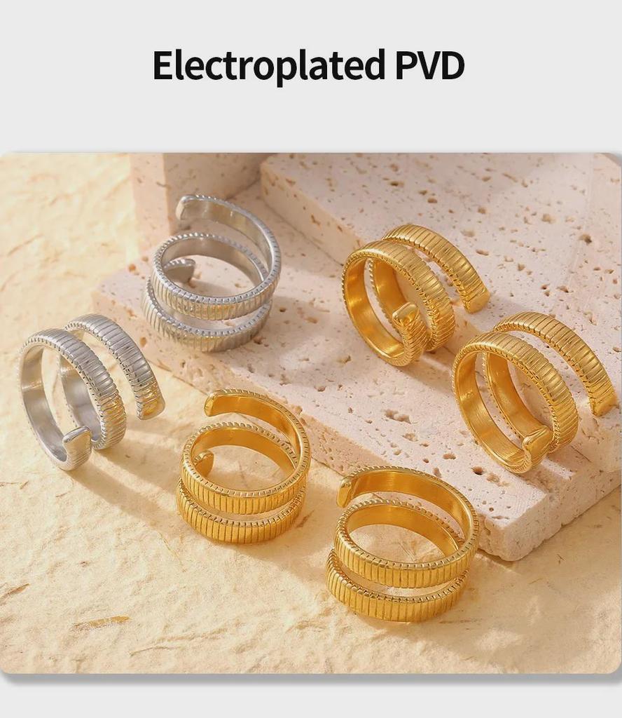 Europäisch-amerikanischer Titanstahlring mit geometrischem Faden, 18 Karat vergoldet, nicht verstellbar.