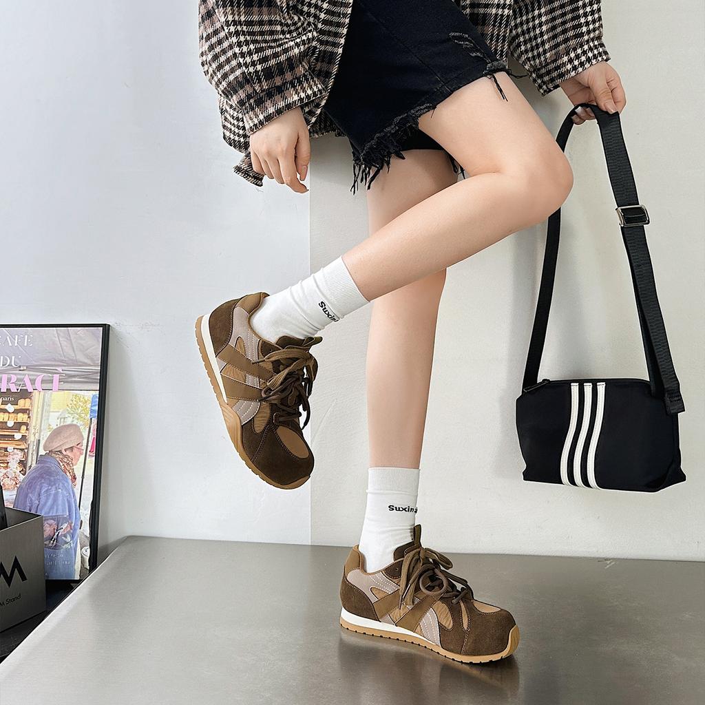 Super Feuer Retro Forrest Gump Schuhe Damen Neu Leder Weiche Sohle Paar Schnürsenkel Lässig Moral Trainingsschuhe Sportschuhe