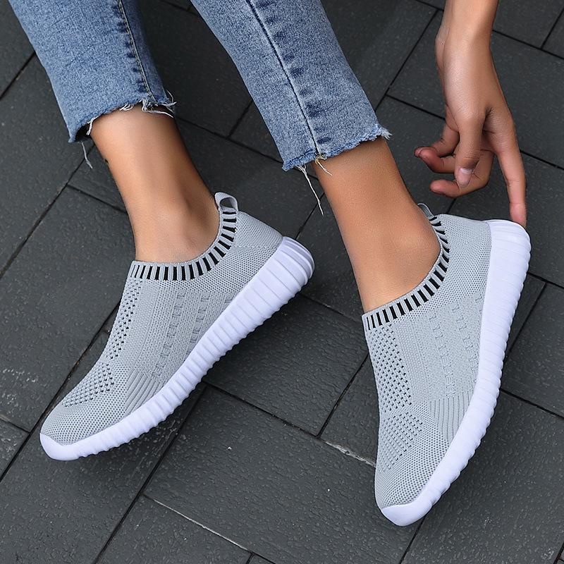 Spring large size sports shoes women's round head knitted mesh single shoes