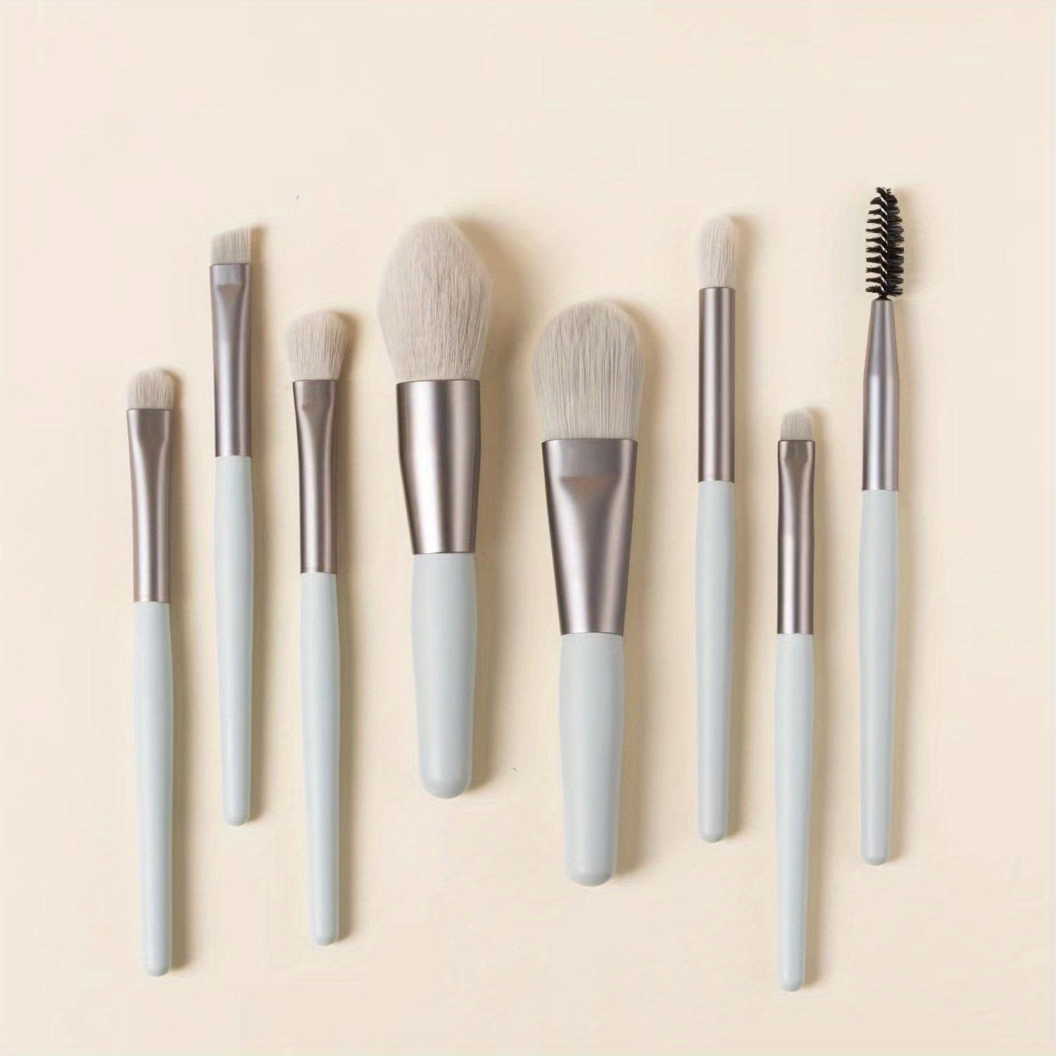 

Міні-набір кистей для макіяжу з 8 предметів, портативні кисті Macaron для подорожей з нейлоновою щетиною, кисть для долоні без запаху для нормальної шкіри, ручка з АБС-пластику світло-синій колір