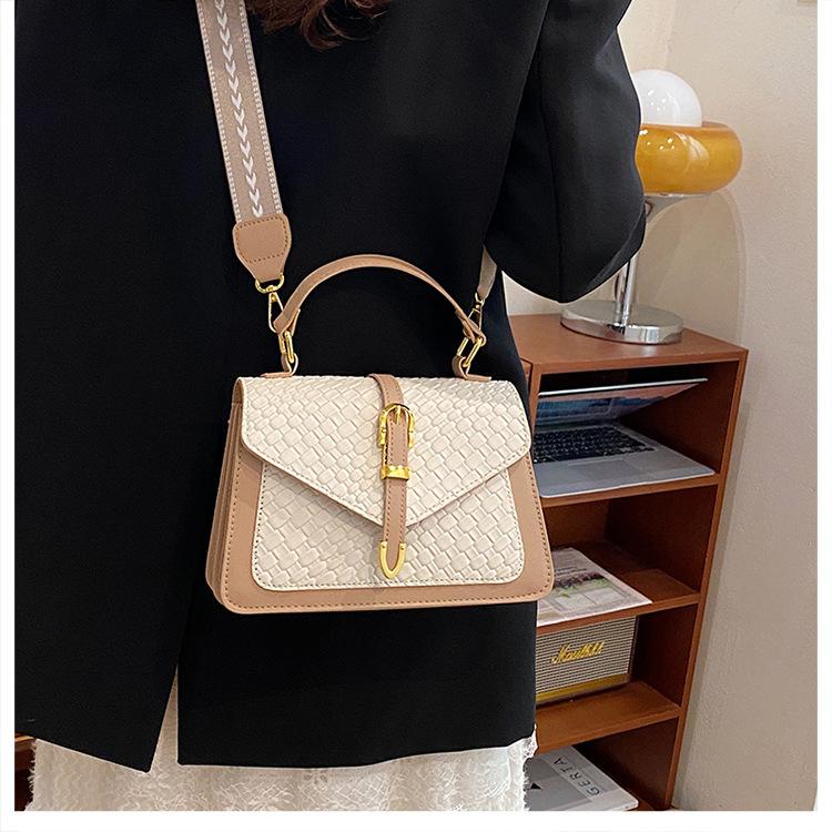 Retro Woven Textured Shoulder Bag New Fashion Trendy Geometric Square Crossbody Purse for Women