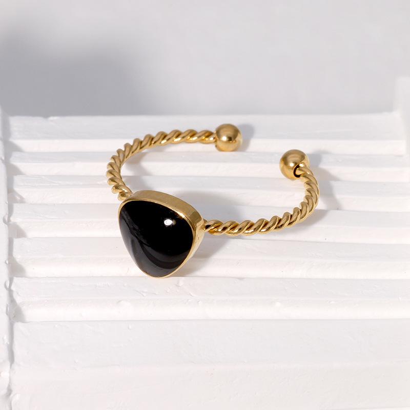 Women's Adjustable Heart-Shaped Twist Ring - Non-Fading Stainless Steel with Niche Design