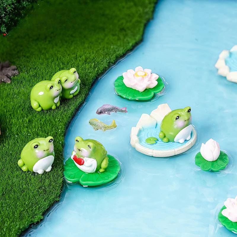 5pcs Creative Resin Pond Frog Miniature Landscape DIY Decoration Accessories Car-mounted Desktop Ornament for Moss Micro-landscape