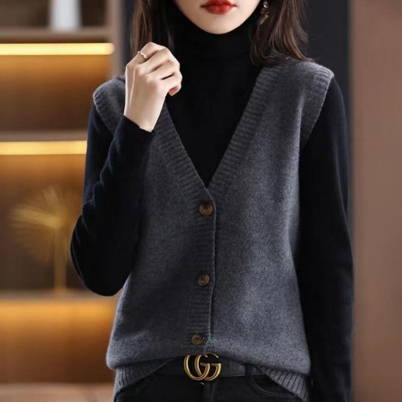 Women's V-neck Knitted Vest Cardigan Women's Sleeveless Temperament Vest 2024 Early Spring New Sweater for Versatile Women's Outerwear
