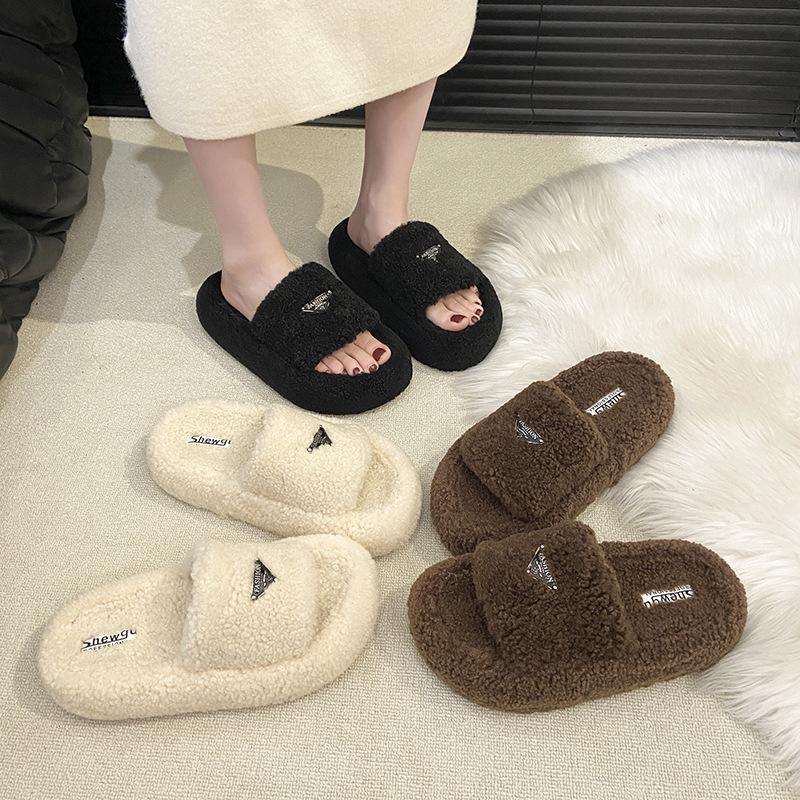 Mao Mao Slippers Women Wear Thick Soles To Increase the Height of Autumn and Winter Cotton Towing Home Light Luxury Inverted Triangle Explosion Plush