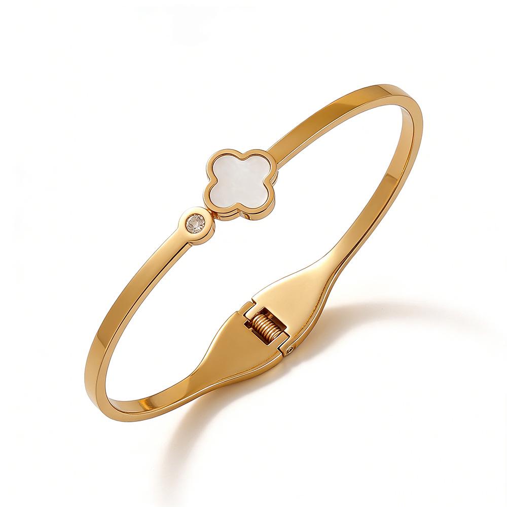 Γυναικείο Βραχιόλι Τιτανίου με Επιχρύσωση, Ανθεκτικό στο Χρώμα, Τετράφυλλο Τριφύλλι