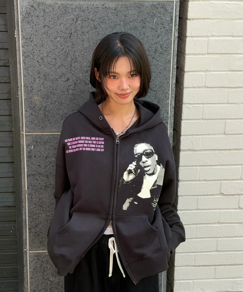 Amou Hotline Hoodie Zip-Up Black