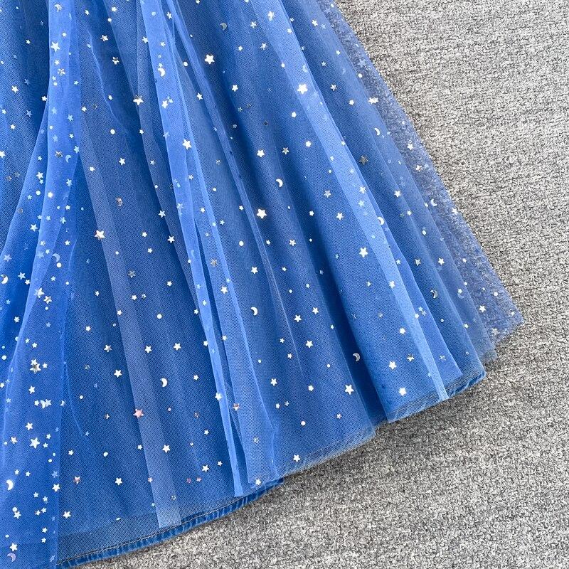 Thin Ripening Wind White Neckline Lace Lace Gauze Patchwork High-end and Slim Hemline Dress