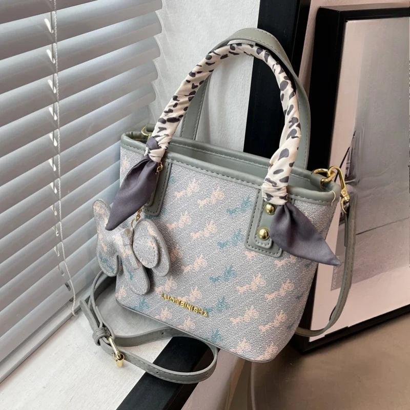 Stylish Women's Crossbody Bag Handheld Bucket Bag Purse and Handbag Women's Designer Bag