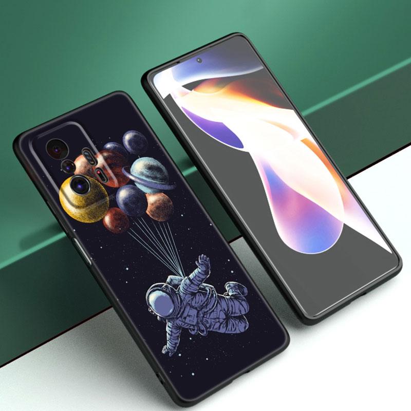Moon Stars Space Astronaut Black Phone Case For Xiaomi Mi 9 SE 8 10T 11 12 13 Lite 9T 11T 12S 12T 13T 14 Pro 5G NE 11i 12X
