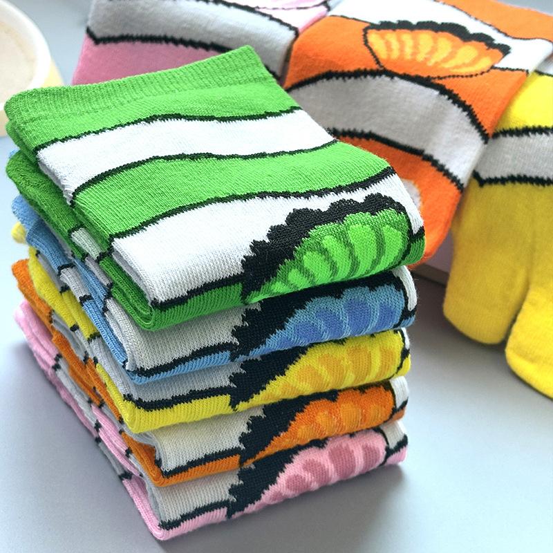 Cartoon Cute Creative Split Toed Clownfish Mid Socks Weat Anti Odor Breathable Soft Socks Ankle Foot Cover Accessories Gift