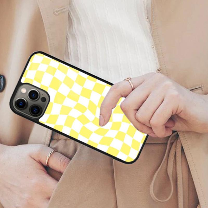 Checkerboard Mustard Yellow Magnetic Phone Case For APPLE iPhone 17 Air 16 14 13 12 Pro Max 15 Plus Wireless MagSafe Cover