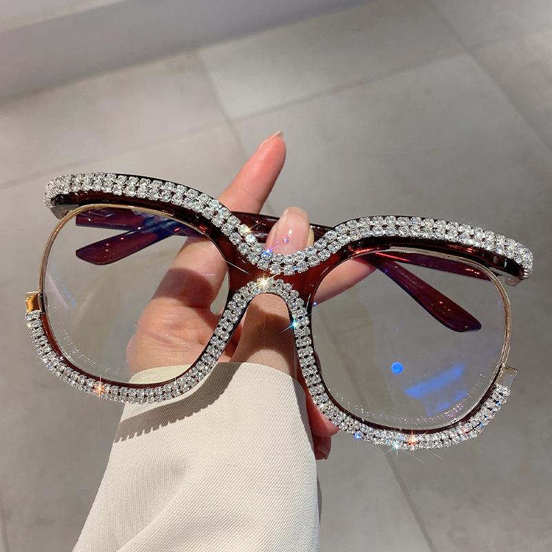 Classic Trendy Oversized Owl Diamond Prescription Eyeglasses Spectacle Frame Frame Ladies For Female Fashionable Glasses Luxury Designer Style
