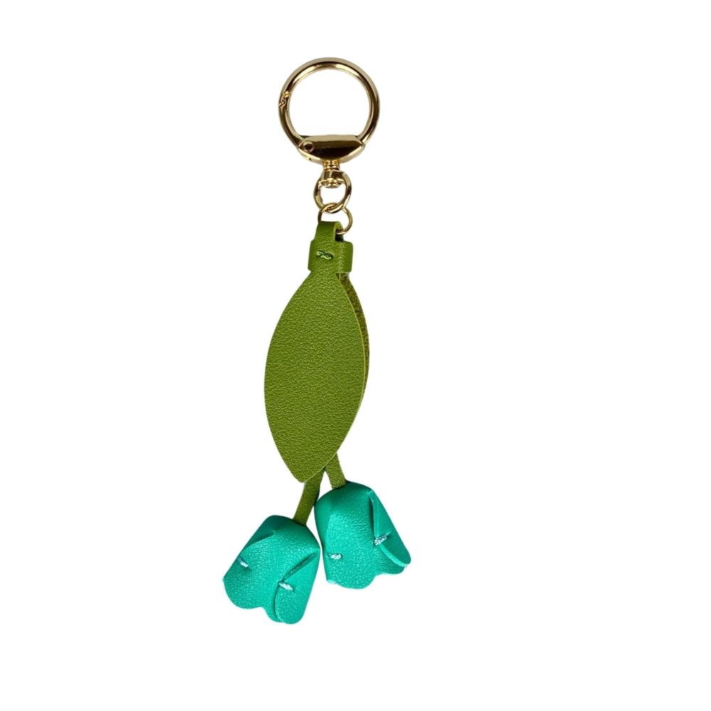 8-Color Soft Leather Tulip Bag Charm– Elegant Hanging Floral Accessory with Metal Ring, Realistic Bloom Design for Backpack
