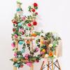 Decoração de casa – Flores e coroas artificiais