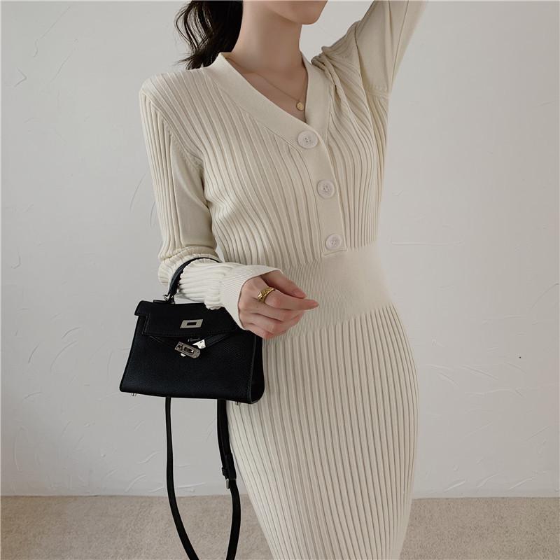 2025 Early Spring Women's V-Neck Button Knit Dress, Long Sleeve Slimming Inner Layer Skirt