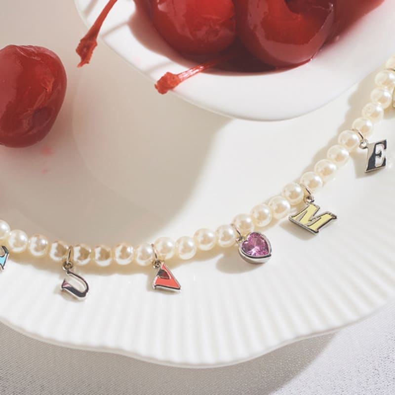 noonoo fingers Luv Me Pearl Necklace