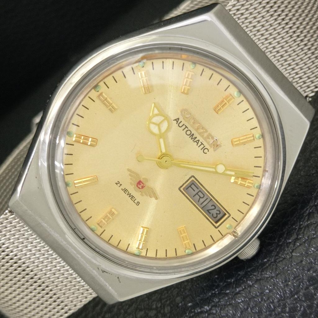 Citizen AUTOMATIC VINTAGE 8200 JAPAN MENS GOLDEN COLOR DIAL WATCH A702127-5 R208-a702127