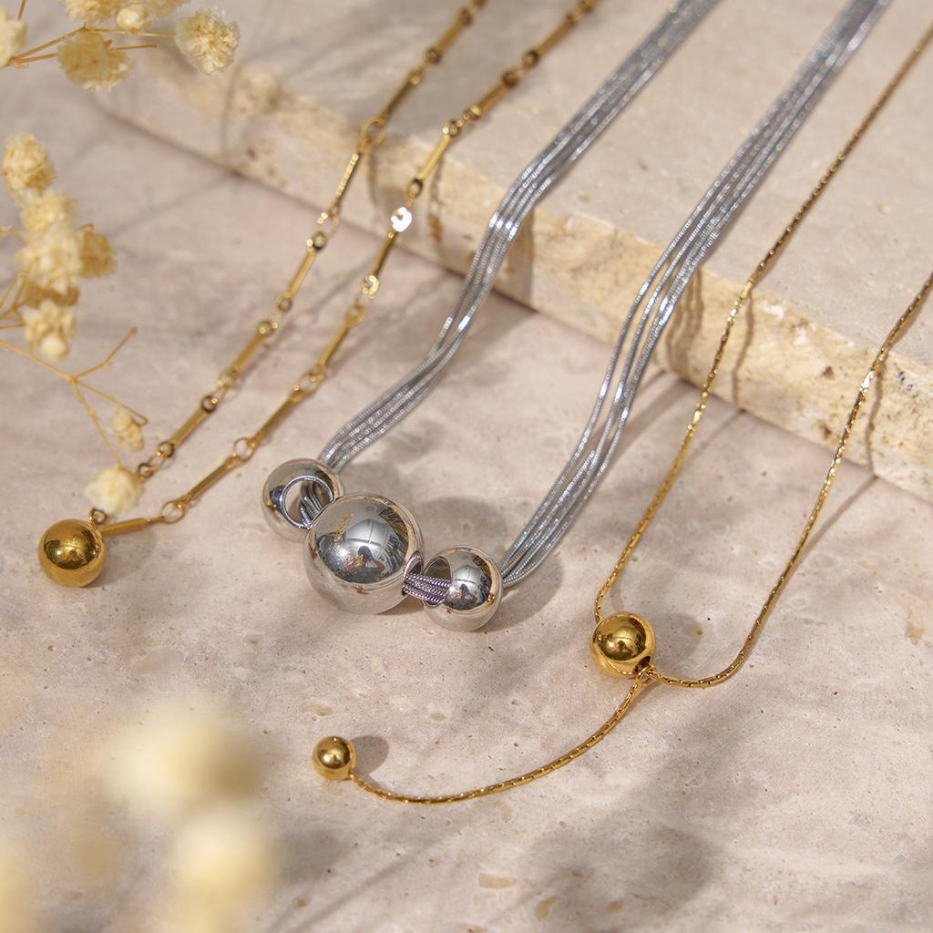 Round Ball Necklace Retro Geometric Collarbone Chain Temperament Titanium Steel Necklace Women'S Niche Design Sweater Chain Necklace