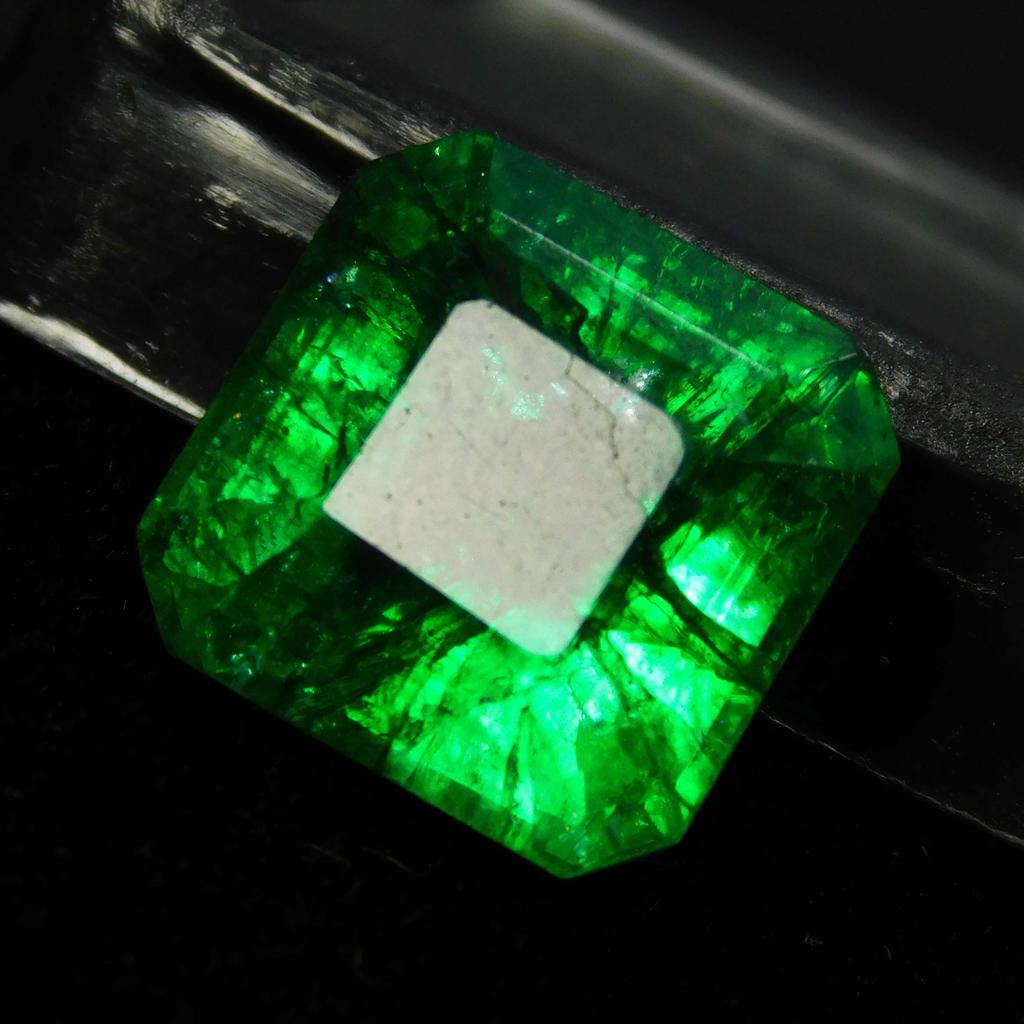 Natural Green Emerald Loose Gemstone Square Cut 9 Ct Colombian for Jewelry Making and Crafts